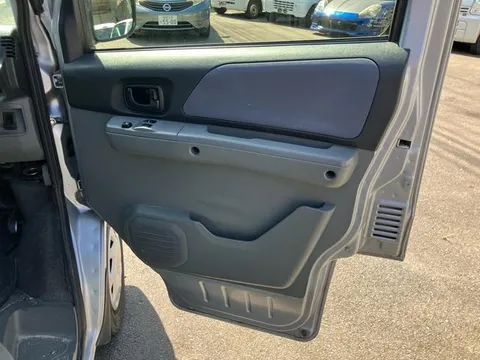 Mitsubishi Minicab Van