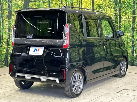 Mitsubishi Delica Mini