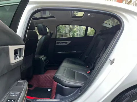 Jaguar XEL