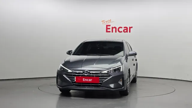 Hyundai Elantra (Avante)