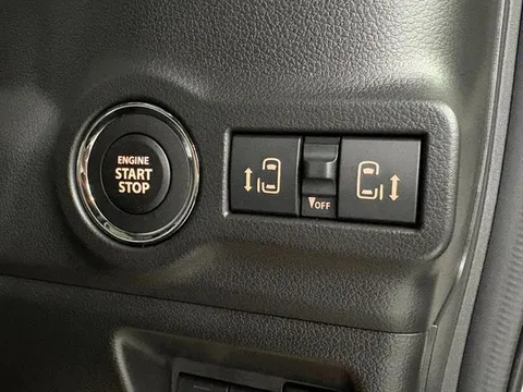 Suzuki Spacia Gear