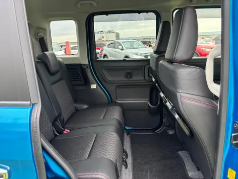 Suzuki Spacia Custom