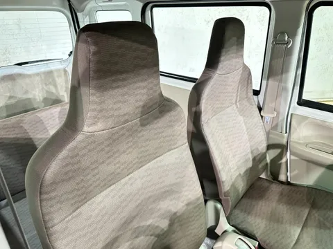 Mitsubishi Minicab Van