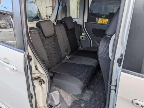 Suzuki Spacia Custom