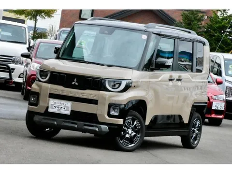 Mitsubishi Delica Mini