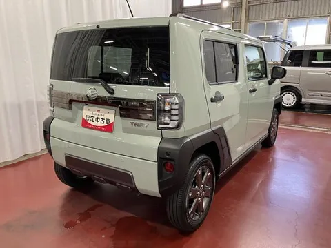 Daihatsu Taft
