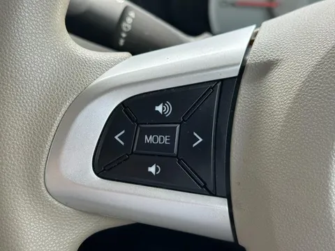 Daihatsu Mira Tocot