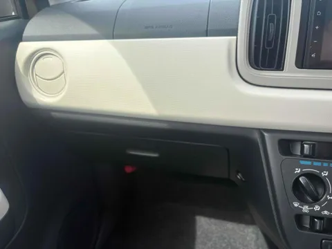 Daihatsu Mira Tocot