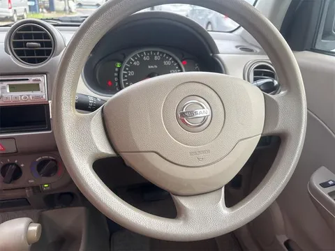 Nissan Pino