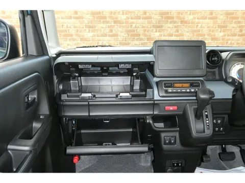 Suzuki Spacia Base