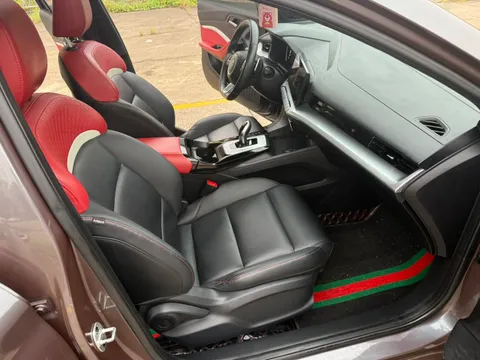 MG MG5