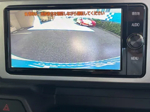 Toyota Pixis Mega