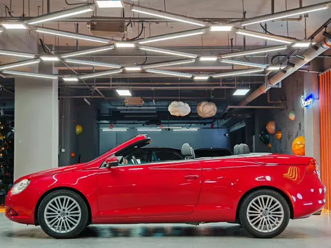 Volkswagen Eos