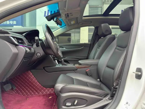 Cadillac XTS