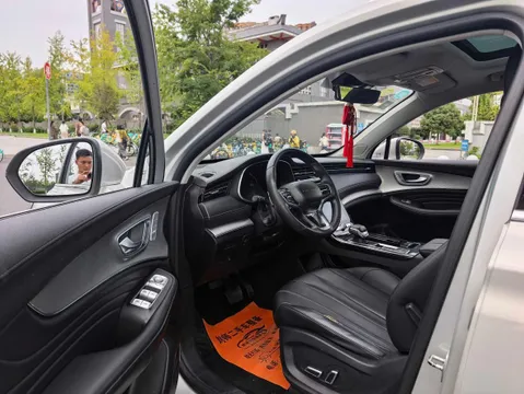 Roewe RX5
