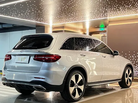 Mercedes-Benz Mercedes-Benz GLC