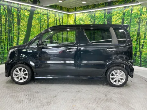 Suzuki Wagon R Stingray