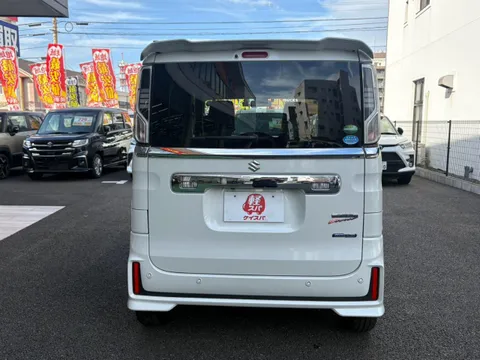Suzuki Spacia Custom