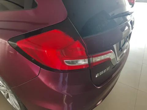 Honda Jade
