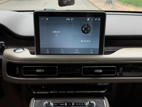 Lincoln Aviator