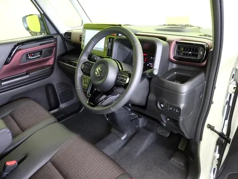 Suzuki Spacia