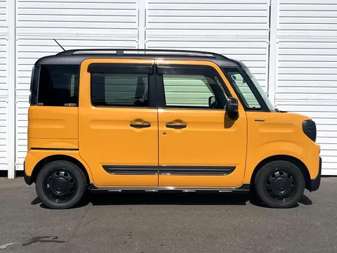 Suzuki Spacia Gear