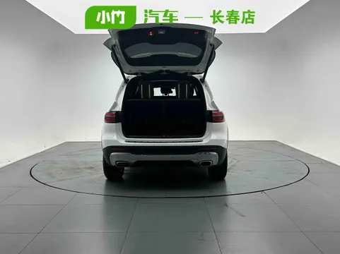 Mercedes-Benz Mercedes-Benz GLB