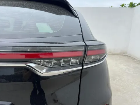 Honda UR-V