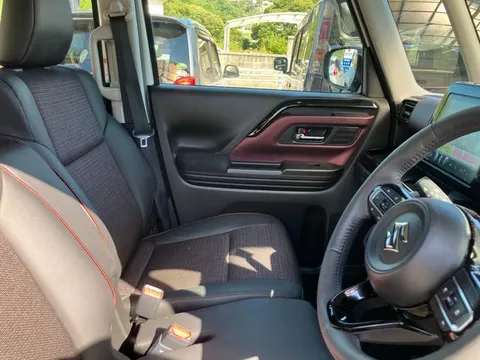 Suzuki Spacia Custom