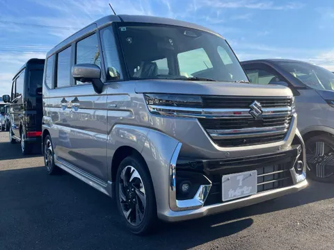 Suzuki Spacia Custom