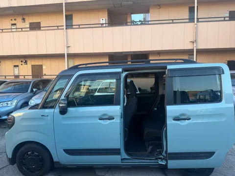 Suzuki Spacia Gear