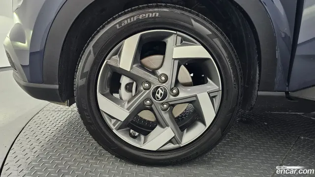 Hyundai Venue