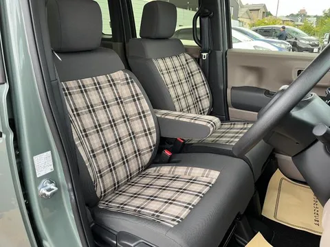 Honda N-BOX Joy