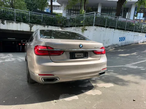 BMW 7-Series