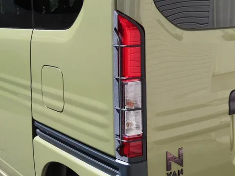 Honda N-VAN Plus Style