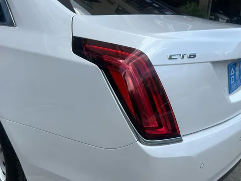 Cadillac CT6