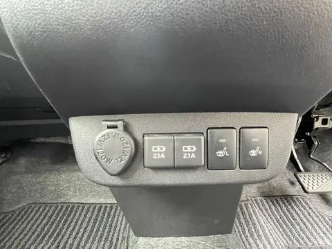Daihatsu Mira Tocot