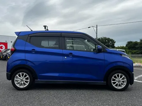 Mitsubishi eK X