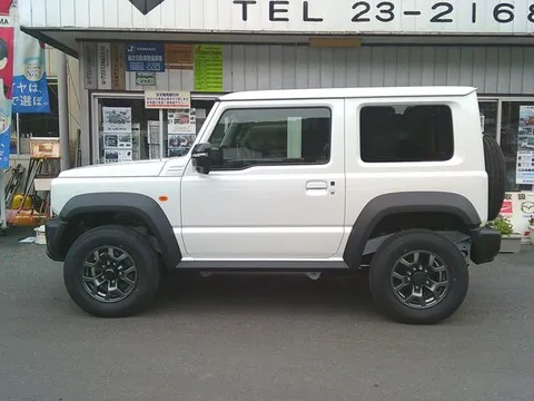 Suzuki Jimny Sierra