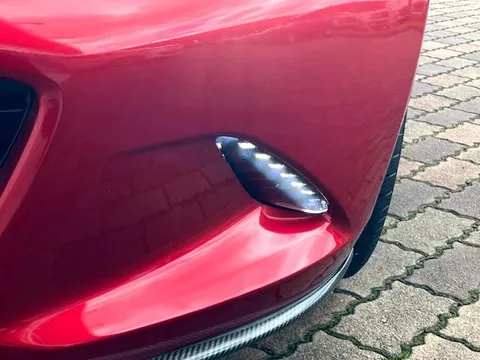 Mazda MX-5 (Roadster)