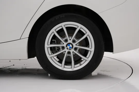 BMW BMW