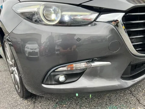 Mazda Axela Sport