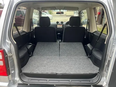 Nissan KIX