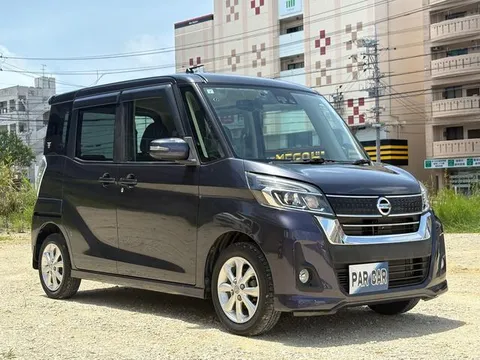 Nissan Dayz Roox