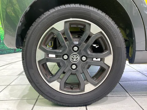 Toyota Pixis Joy