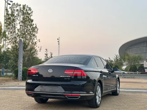Volkswagen Magotan