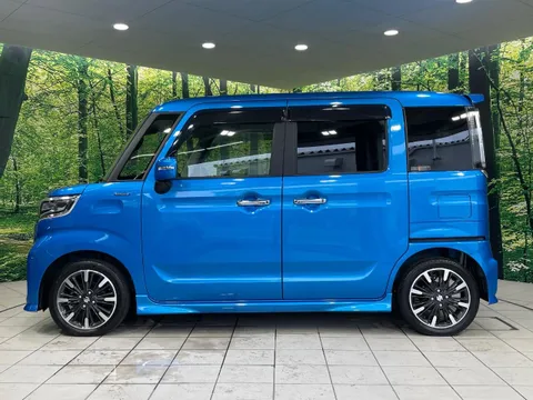 Suzuki Spacia Custom