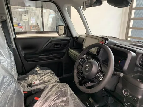 Suzuki Spacia Gear