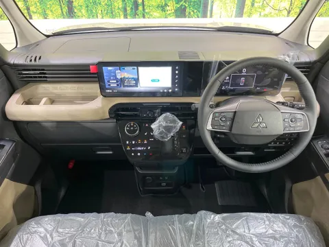 Mitsubishi Delica Mini