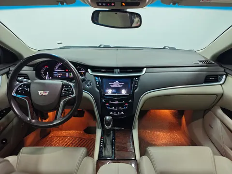Cadillac XTS